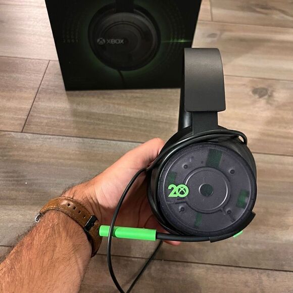 Xbox 20th Black Anniversary Headset‎ - Picture 2 of 10